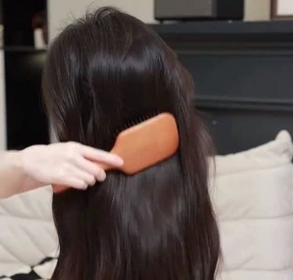 精油、头皮精华、猪鬃梳、真丝枕套、发圈开